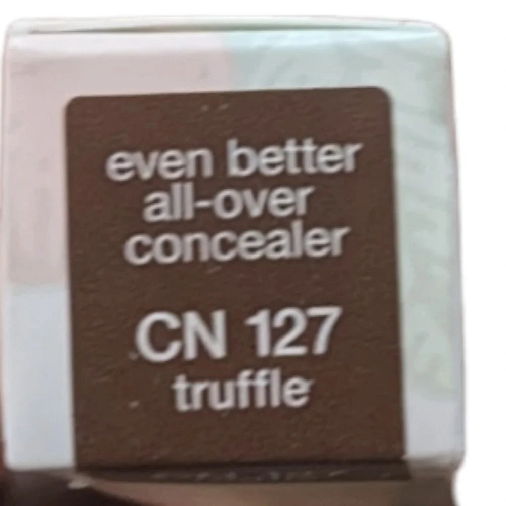 Clinique even better all-over concealer NIB full size .2oz CN 127 truffle‎